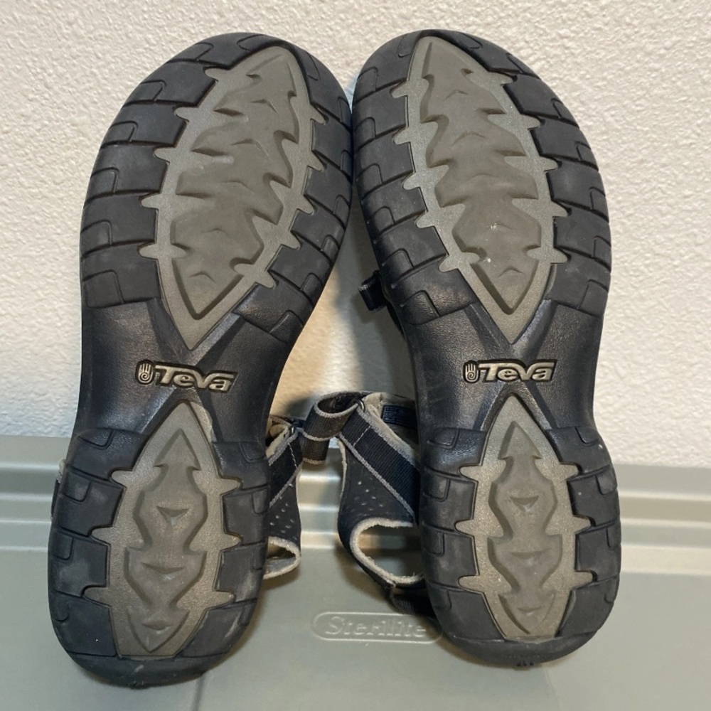 Teva Verra Sandals Women’s Black Grey Adjustable Straps Sports 1006263 Size 10 - Picture 7 of 9